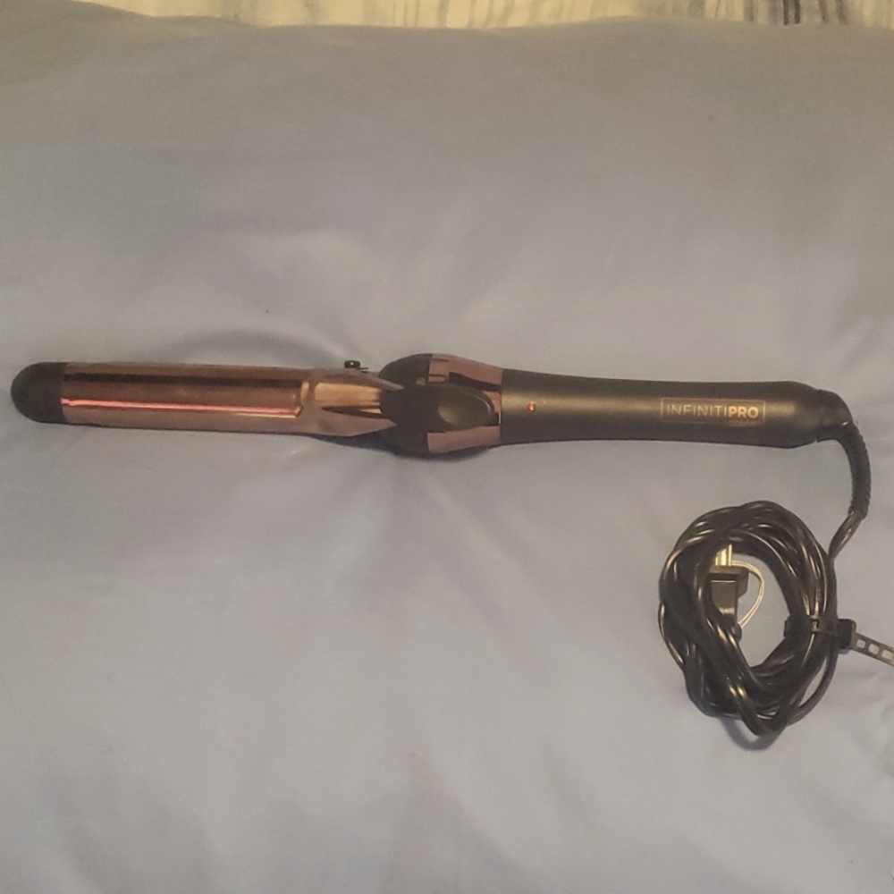 Rose gold infinitiPro curling iron